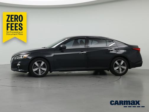 Blue 2019 Nissan Altima SL