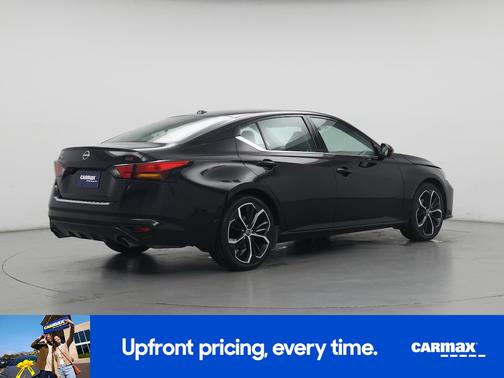 2023 Nissan Altima SR