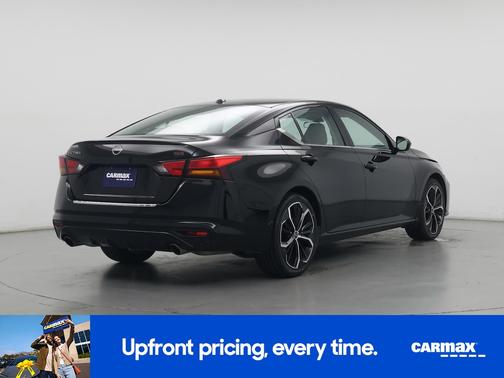 2023 Nissan Altima SR