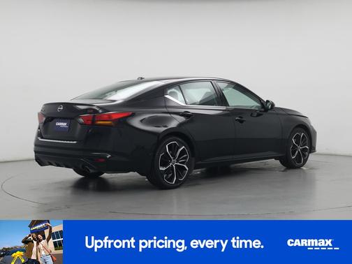 2023 Nissan Altima SR