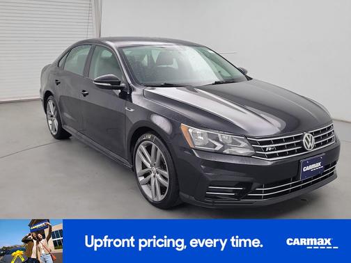 2018 Volkswagen Passat R-Line