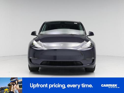 Gray 2025 Tesla Model Y Long Range
