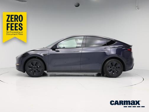Gray 2025 Tesla Model Y Long Range
