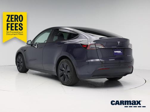 Gray 2025 Tesla Model Y Long Range