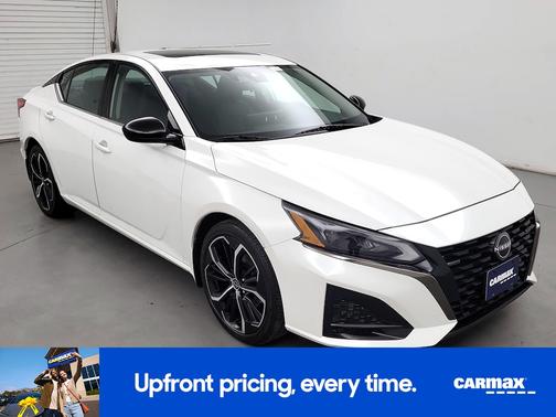 2023 Nissan Altima SR