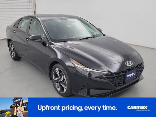 Black 2023 Hyundai ELANTRA SEL