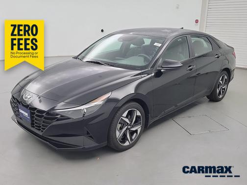 Black 2023 Hyundai ELANTRA SEL