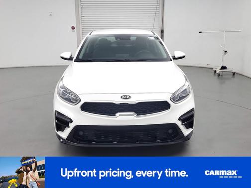 White 2020 Kia Forte EX