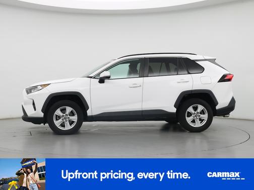 White 2019 Toyota RAV4 XLE