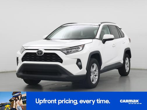 White 2019 Toyota RAV4 XLE