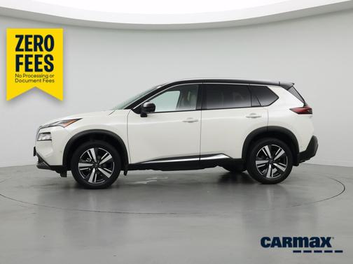 White 2023 Nissan Rogue SL
