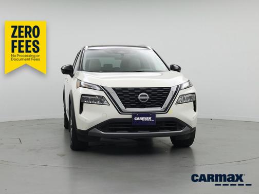 White 2023 Nissan Rogue SL