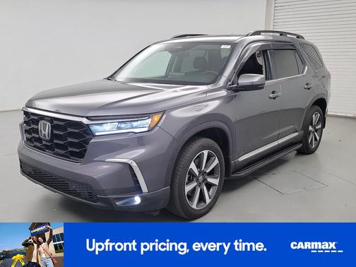 Gray 2023 Honda Pilot Touring