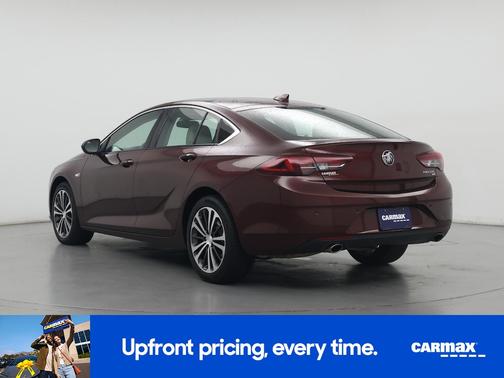 2019 Buick Regal Sportback Essence