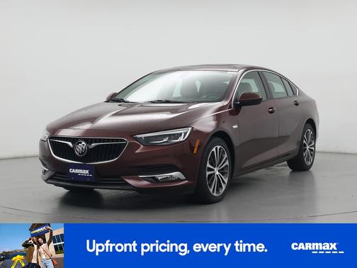 2019 Buick Regal Sportback Essence