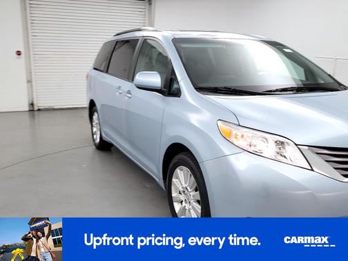 2015 Toyota Sienna XLE
