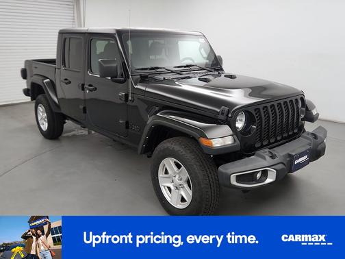 Black 2022 Jeep Gladiator Sport