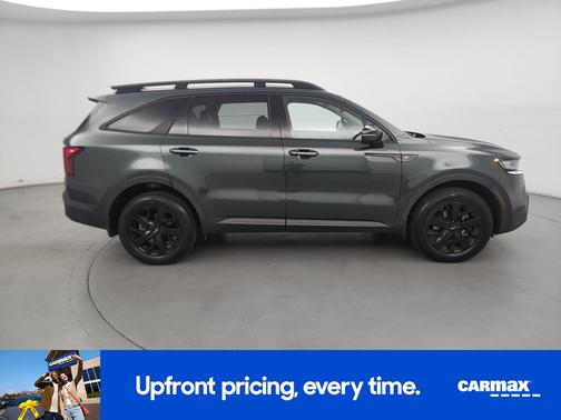 Green 2023 Kia Sorento X-Line S