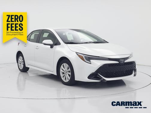 White 2024 Toyota Corolla Hatchback SE
