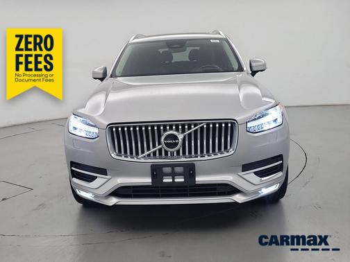 Silver 2023 Volvo XC90 B5 Plus
