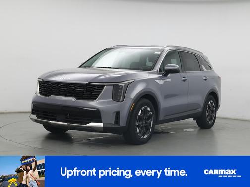 Gray 2024 Kia Sorento S