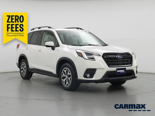 White 2022 Subaru Forester Premium