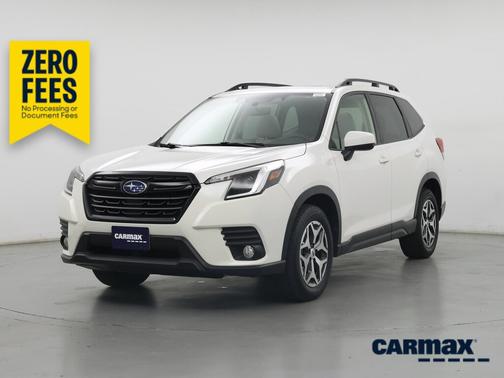 White 2022 Subaru Forester Premium