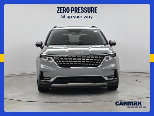 Silver 2024 Kia Carnival SX Prestige
