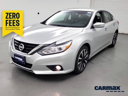 Gray 2018 Nissan Altima SV