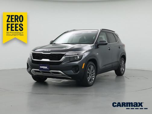 Gray 2023 Kia Seltos S