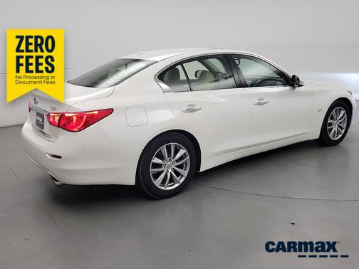 Pearl 2017 INFINITI Q50 Premium