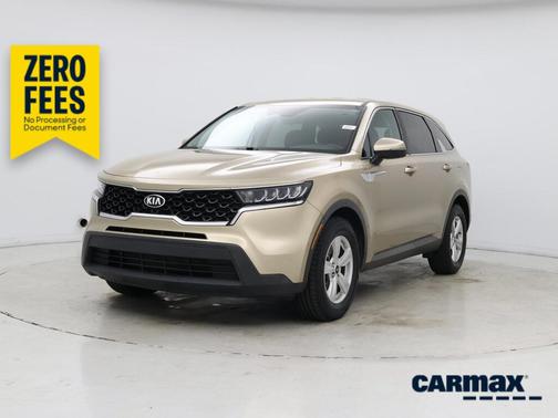 Gold 2021 Kia Sorento LX