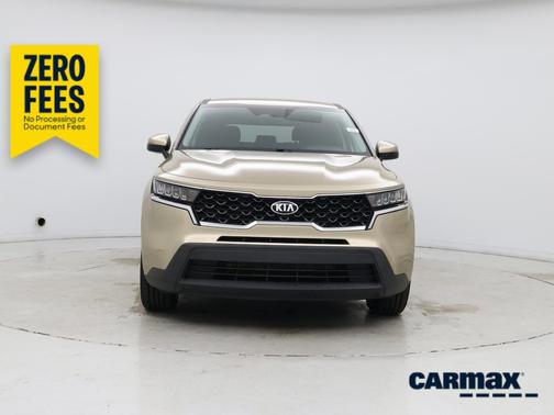 Gold 2021 Kia Sorento LX