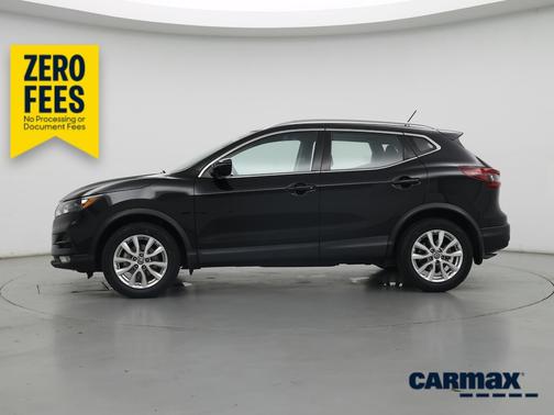Black 2022 Nissan Rogue Sport SV