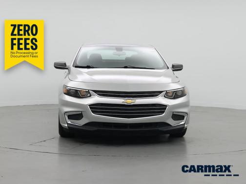 Silver 2018 Chevrolet Malibu LS