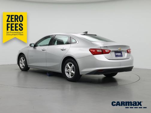 Silver 2018 Chevrolet Malibu LS