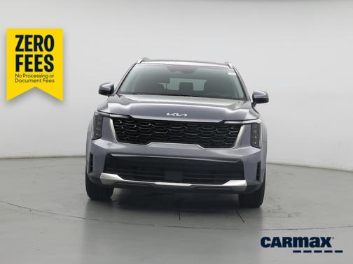 Gray 2024 Kia Sorento S