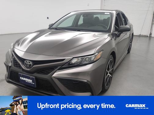 Gray 2024 Toyota Camry SE
