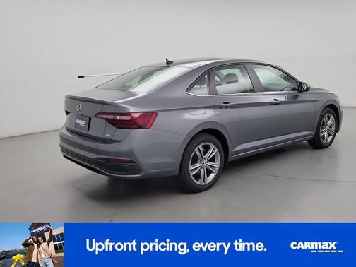 Gray 2024 Volkswagen Jetta SE