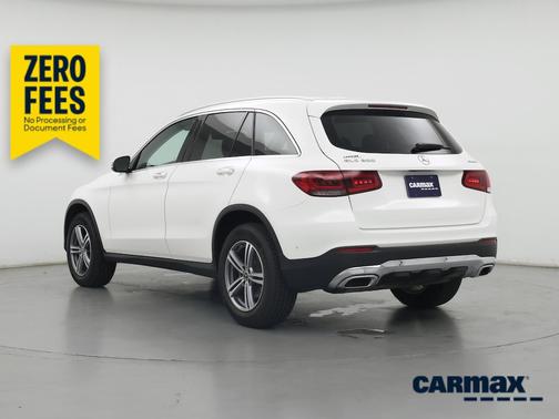 White 2021 Mercedes-Benz GLC 300