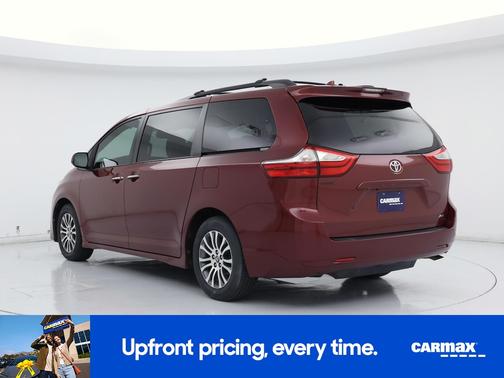 2018 Toyota Sienna XLE