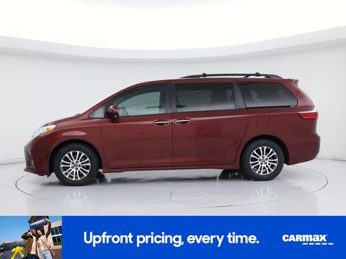2018 Toyota Sienna XLE