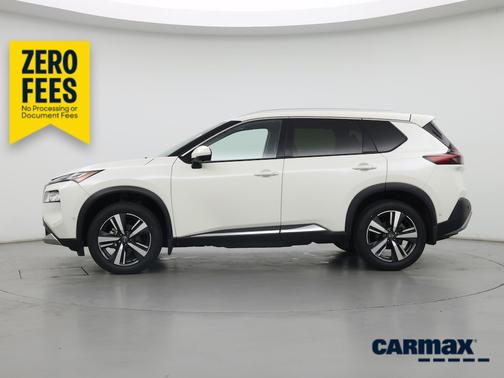 White 2023 Nissan Rogue Platinum