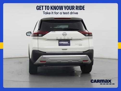 White 2023 Nissan Rogue Platinum