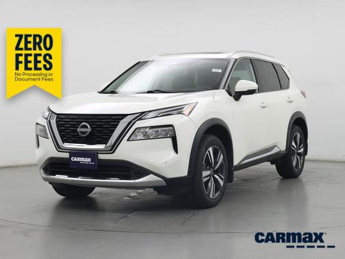 White 2023 Nissan Rogue Platinum