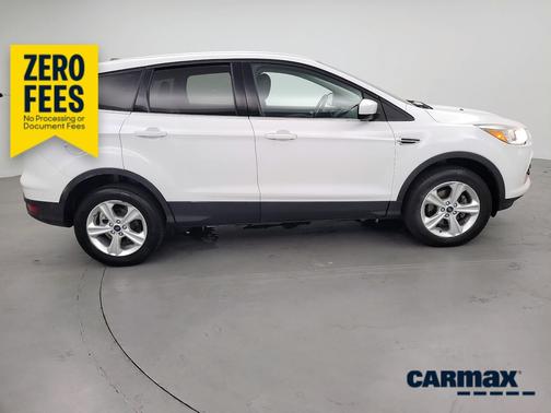 White 2015 Ford Escape SE