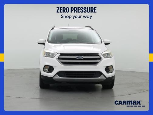 White 2017 Ford Escape SE