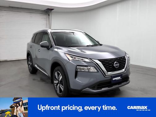 Gray 2023 Nissan Rogue SL
