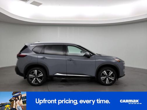 Gray 2023 Nissan Rogue SL
