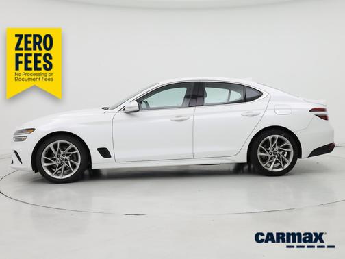 White 2022 Genesis G70 2.0T